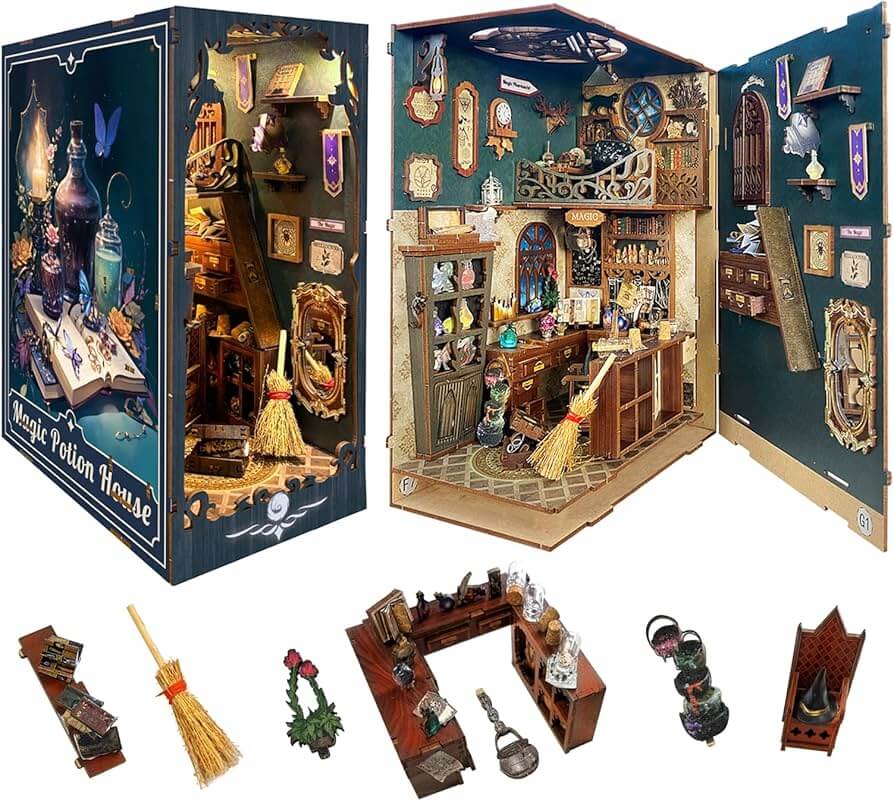 Handmade Harry Potter Book Nooks