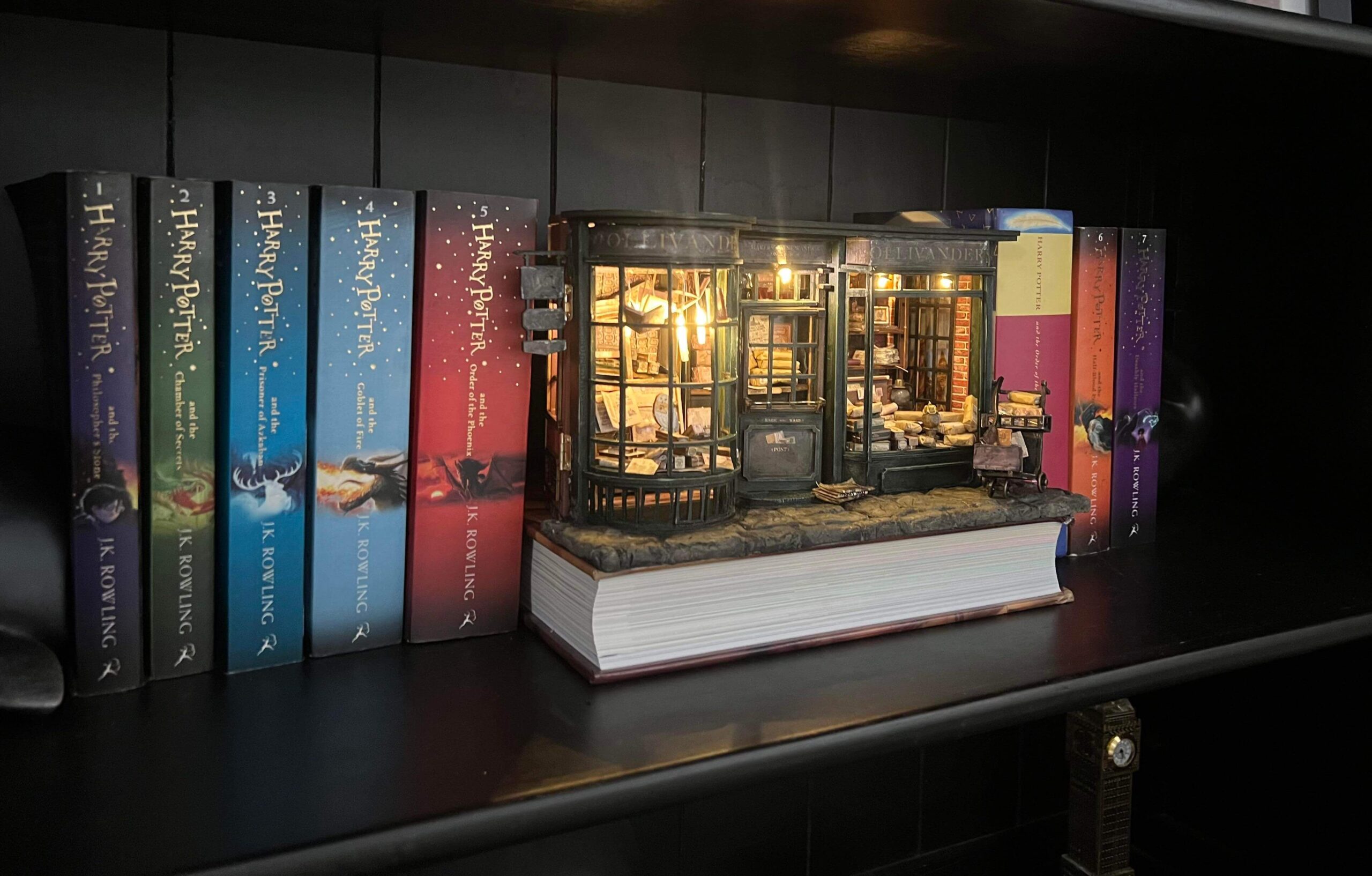 Harry Potter Book Nooks Combine Decor and Display