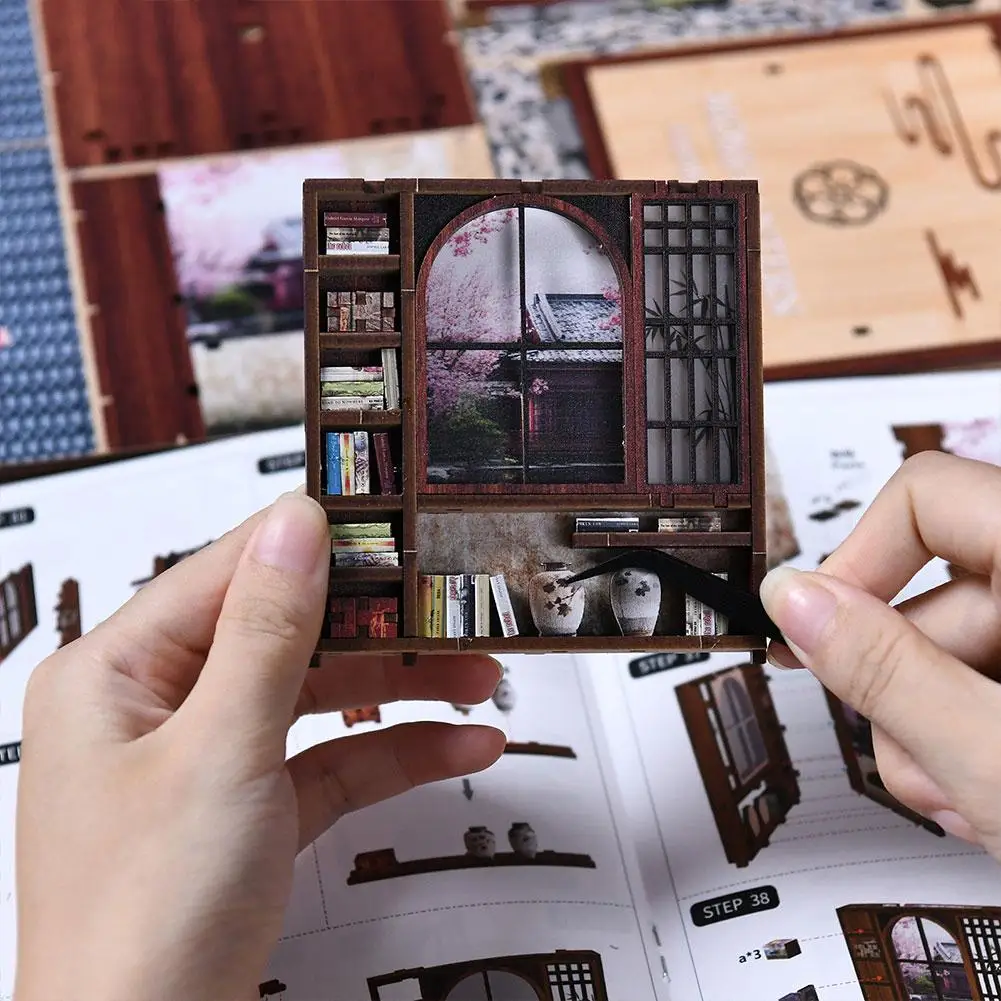 Japanese Sakura Alley Book Nook Kit