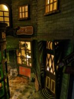 Knockturn Alley Book Nook Kit